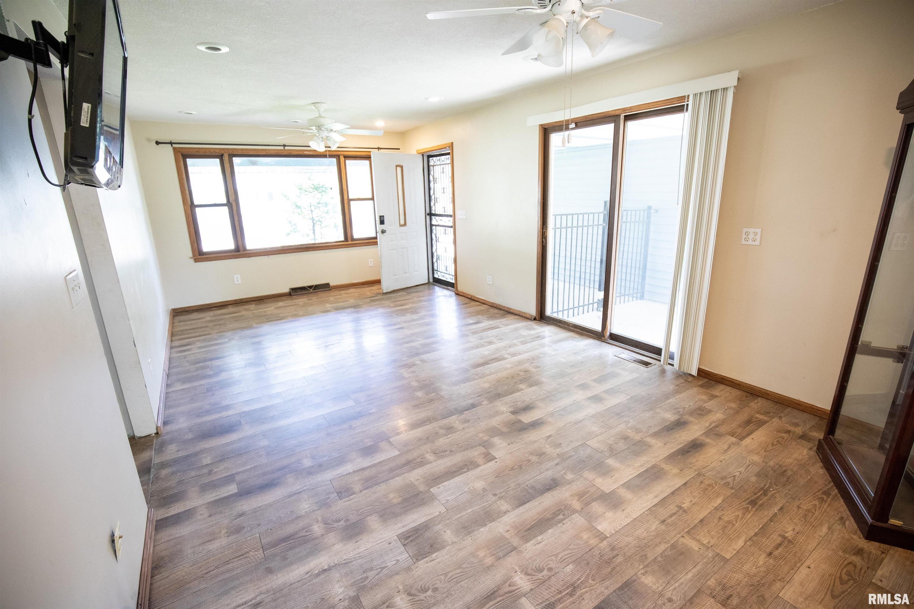 217 Sheffield Road Groveland, IL 61535 - Photo 7 of 54 Gallery Image 7