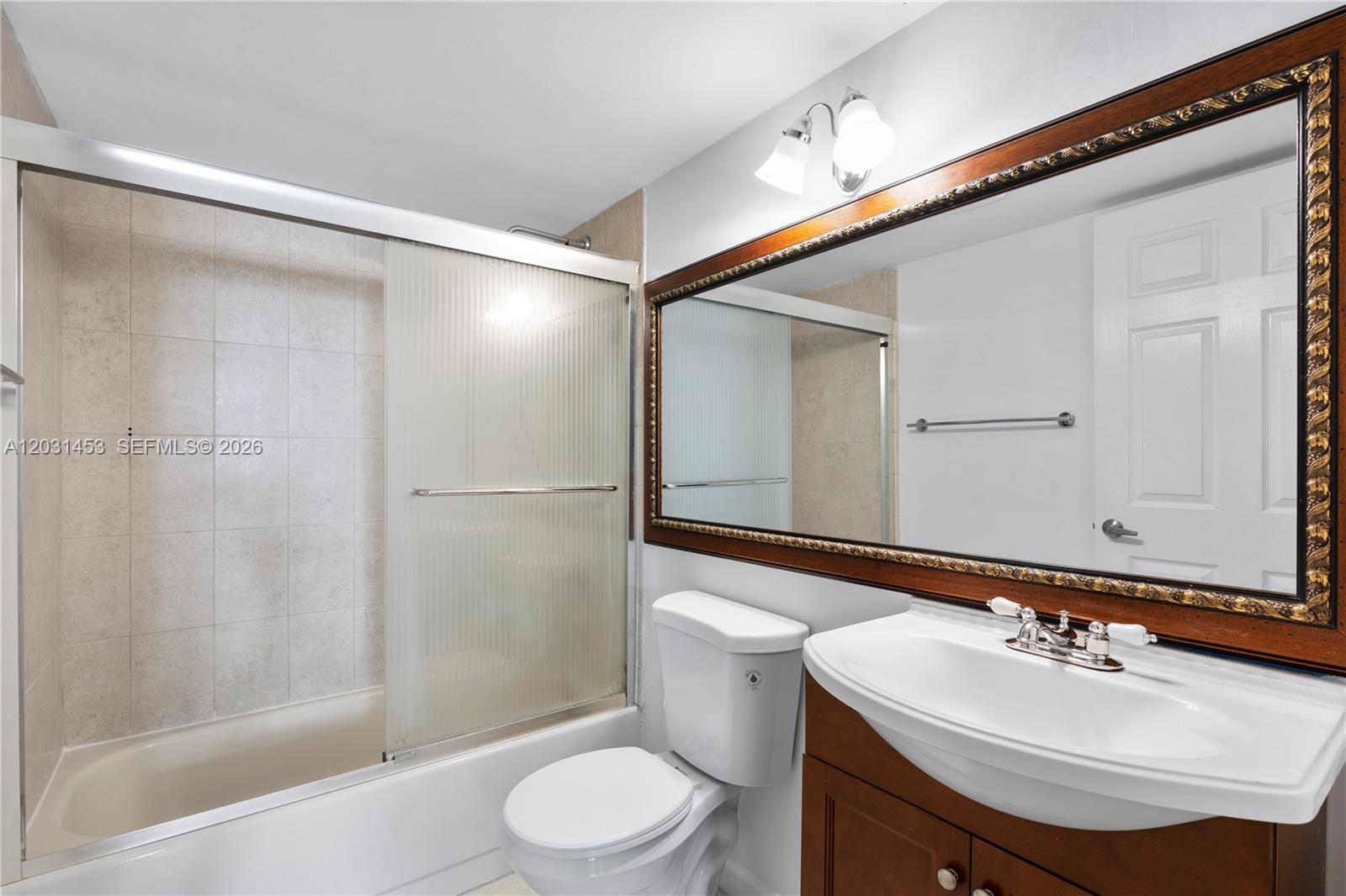 1605 Bay Road, Unit 503 Miami Beach, FL 33139 - Photo 15 of 21