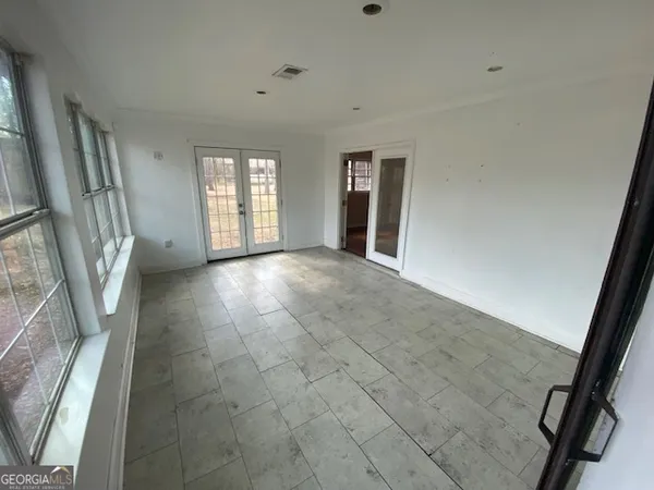 $220,000 | 121 Sunset Drive Northeast, Calhoun, GA 30701