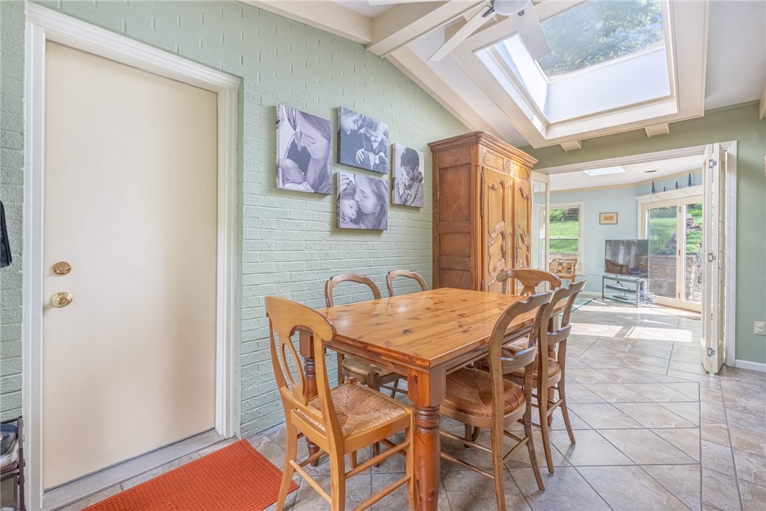 156 West Hadley Road Dayton, OH 45419 - Photo 14 of 71 This bright dining area features an airy ambiance, perfect for gatherings.