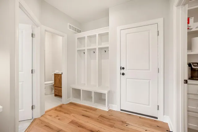 $896,097 | 17508 Manor Street, Overland Park, KS 66085