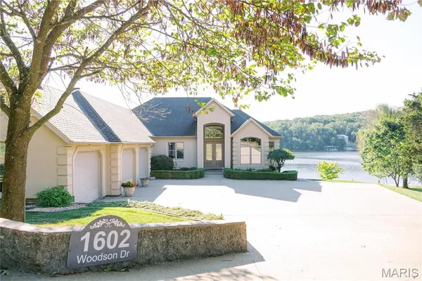 $1,199,000 | 1602 Woodson Drive, Owensville, MO 65066
