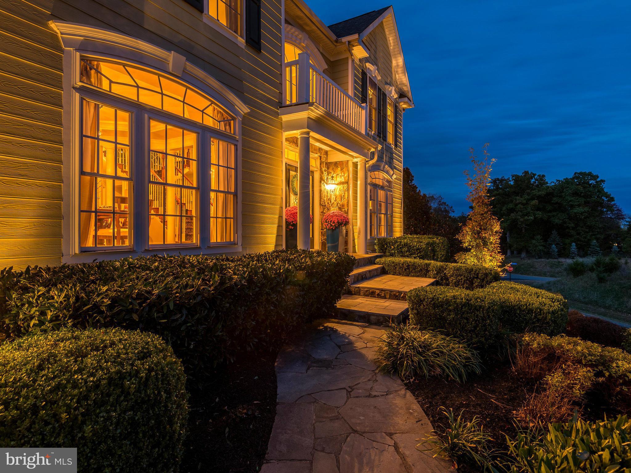 17397 Count Turf Place Leesburg, VA 20176 - Photo 30 of 30 Exterior (Front)