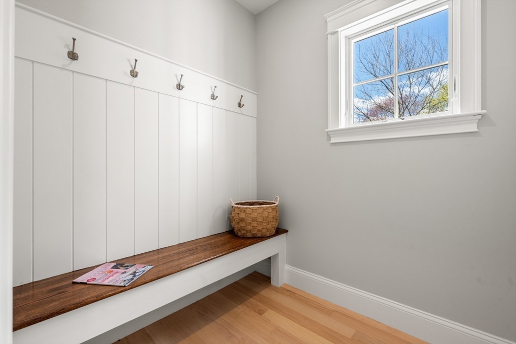 6 Revolutionary Road Lexington, MA 02421 - Photo 9 of 35