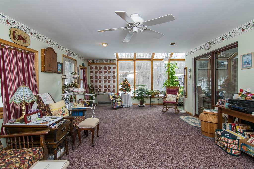 385 Enos Road Hinesburg, VT 05461 - Photo 2 of 14