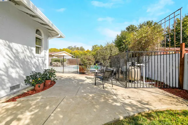a picture of a bathroom with a sink