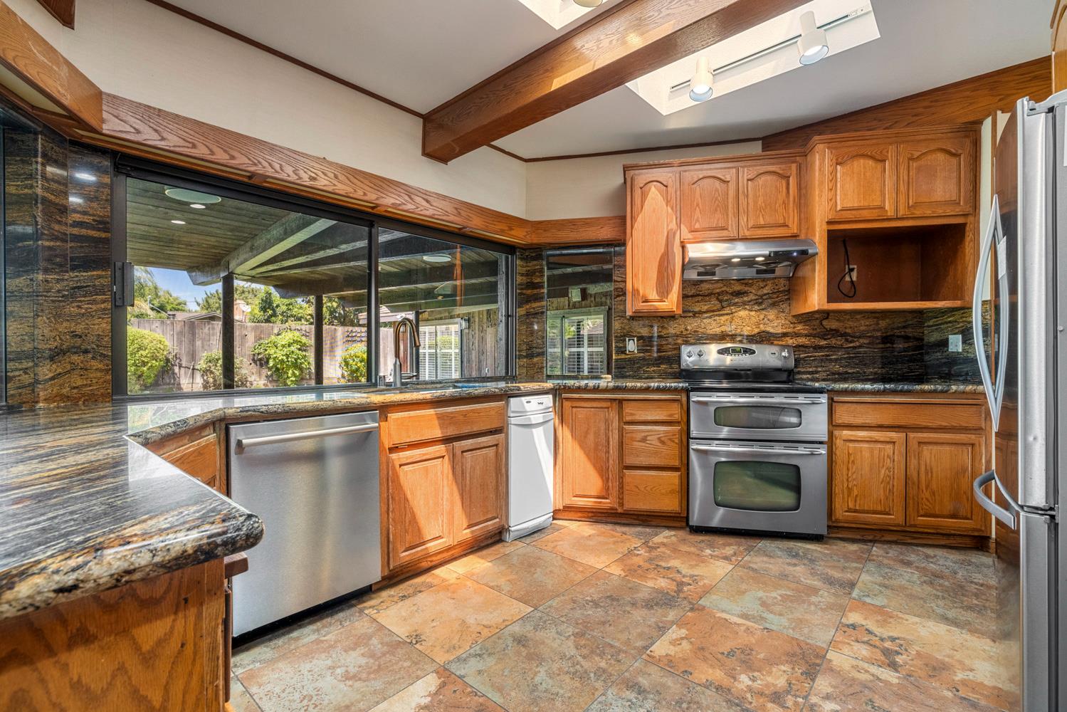 709 Winfield Place Modesto, CA 95355 - Photo 16 of 81 Gallery Image 16