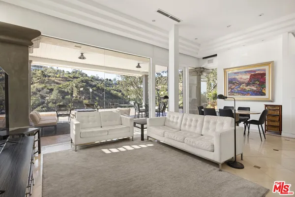$25,000 | 10557 Rocca Place, Los Angeles, CA 90077