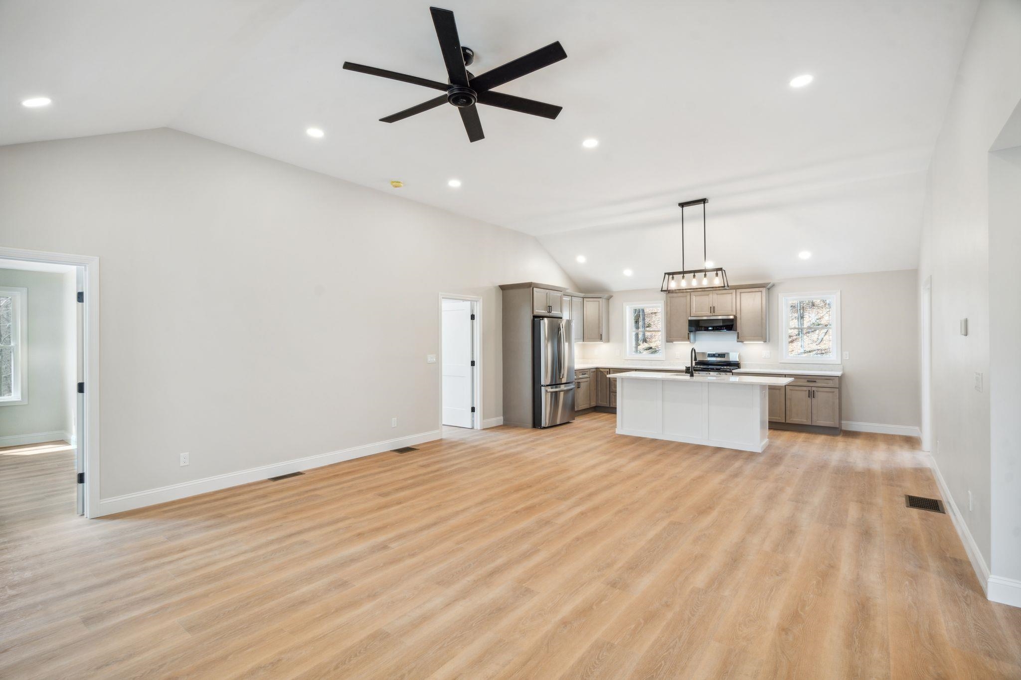 41 Valley Road Tuftonboro, NH 03816 - Photo 14 of 40