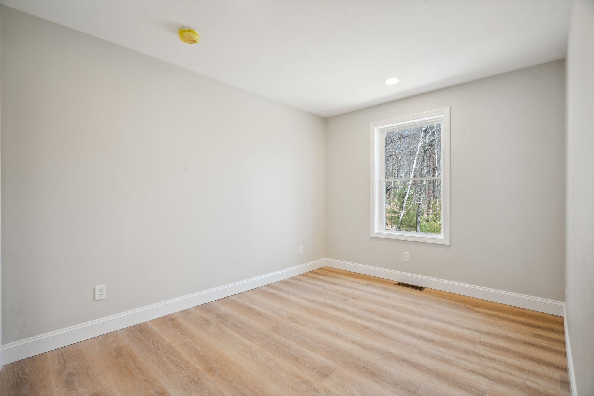 41 Valley Road Tuftonboro, NH 03816 - Photo 22 of 40