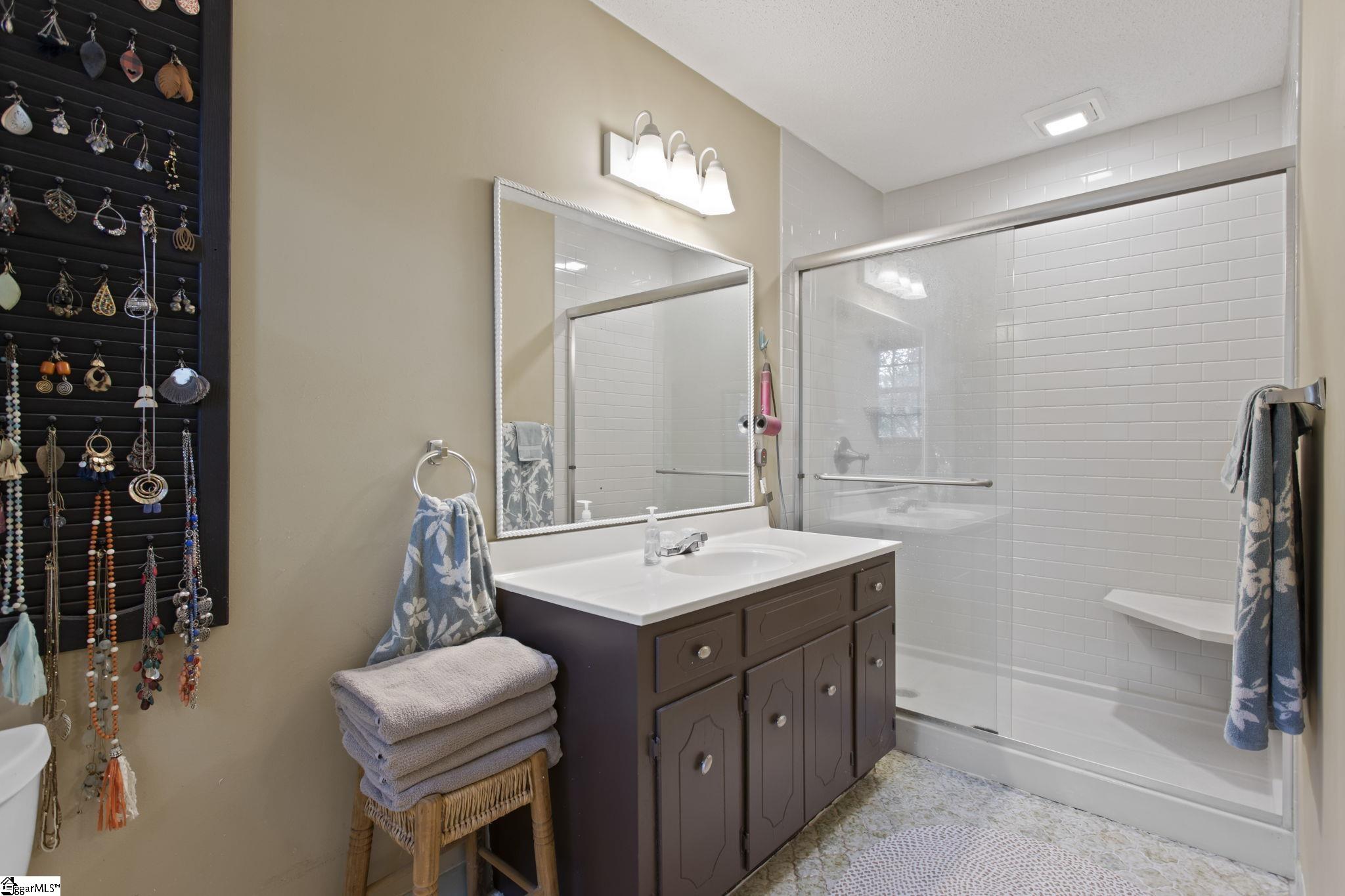 205 Bransfield Road Greenville, SC 29615 - Photo 18 of 23 Gallery Image 18