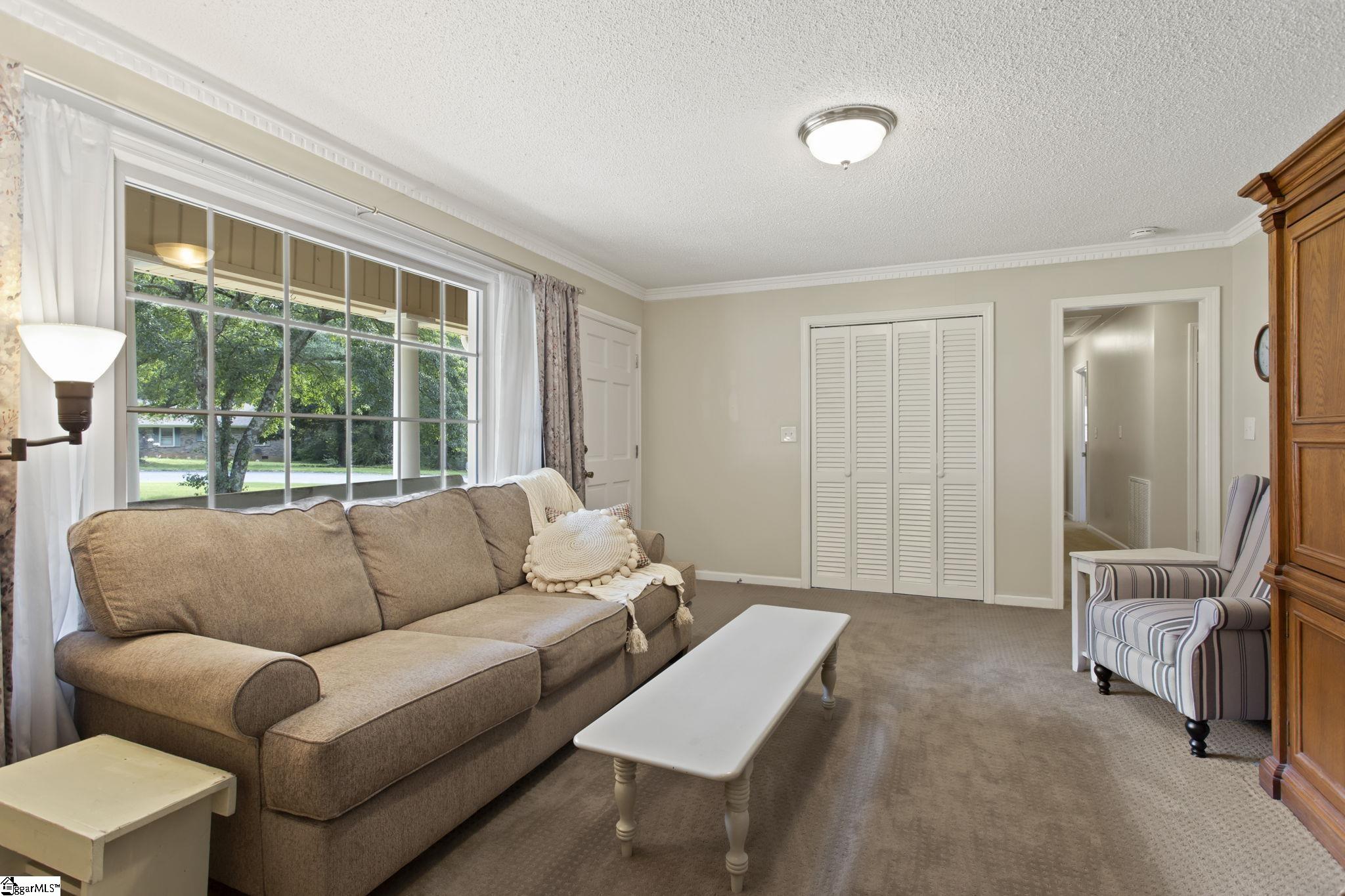 205 Bransfield Road Greenville, SC 29615 - Photo 5 of 23 Gallery Image 5