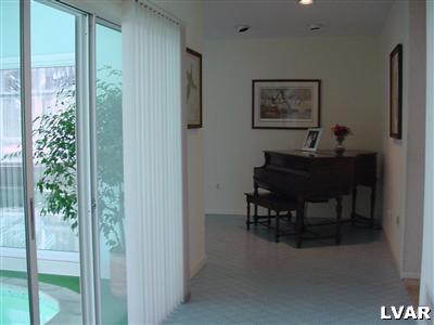 4035 Lilac Road Allentown, PA 18103 - Photo 8 of 12 Gallery Image 8