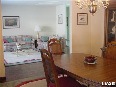 4035 Lilac Road Allentown, PA 18103 - Photo 10 of 12 Gallery Image 10