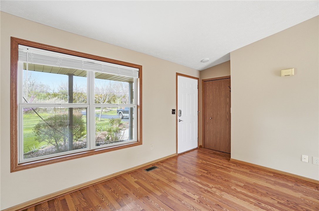4248 Powell Road Huber Heights, OH 45424 - Photo 12 of 82