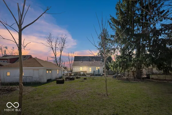 $179,900 | 206 Main Street, New Market, IN 47965