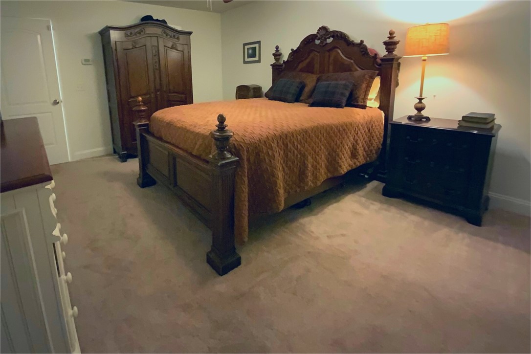 24 Crest Circle Smithfield, RI 02917 - Photo 20 of 44