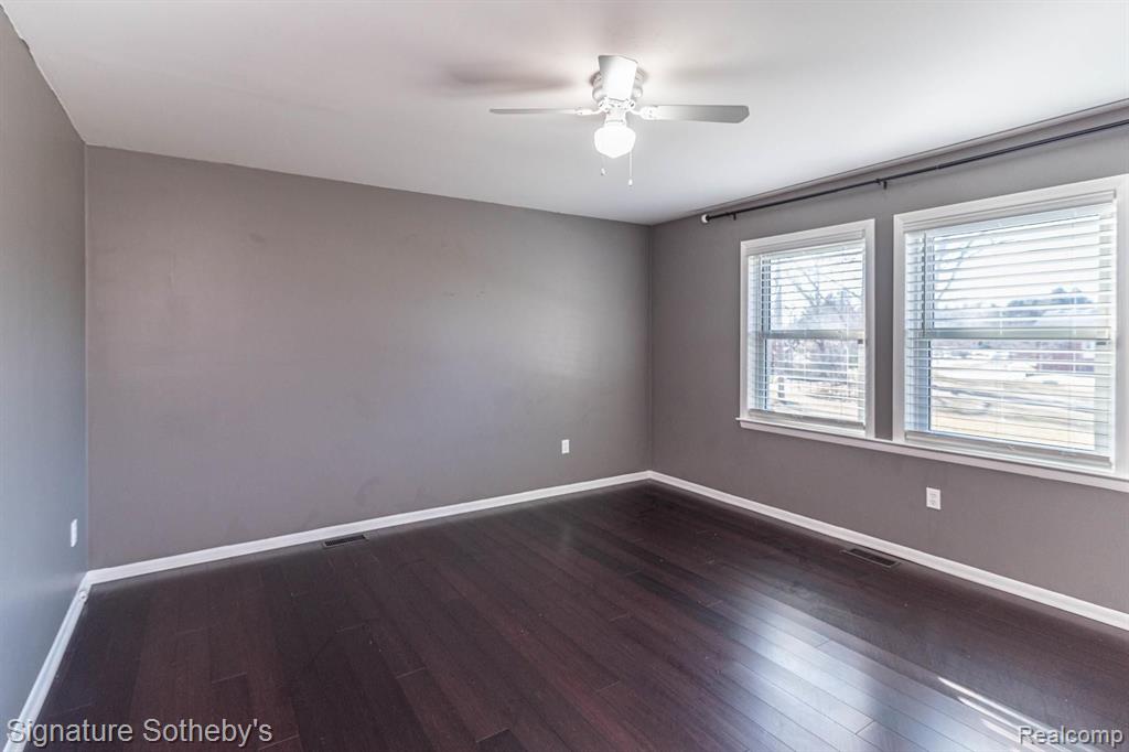 35917 West 14 Mile Road Farmington Hills, MI 48331 - Photo 27 of 57