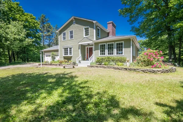 $825,000 | 26 Briar Hill Road, Williamsburg, MA 01096