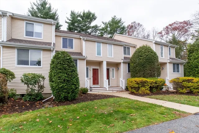 $479,900 | 23 Gas Light Lane, Unit 23, Easton, MA 02356