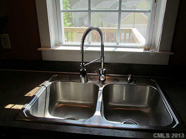 7406 Gilead Road Huntersville, NC 28078 - Photo 8 of 16 Gallery Image 8
