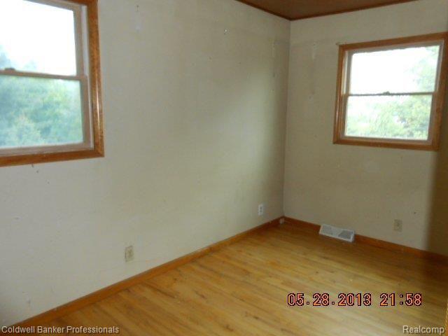 1790 Hadley Road Lapeer, MI 48446 - Photo 3 of 15 Mstr Bed1.JPG