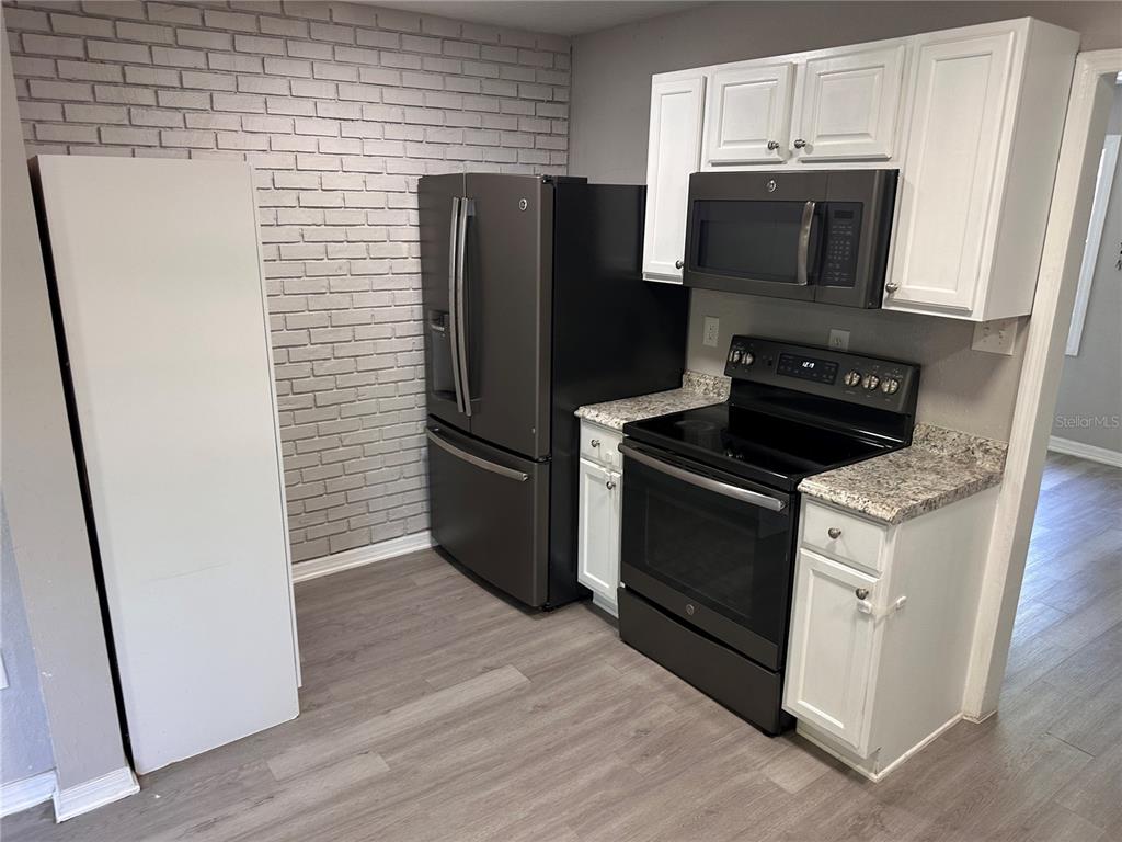 4017 Watson Road Tampa, FL 33610 - Photo 23 of 38