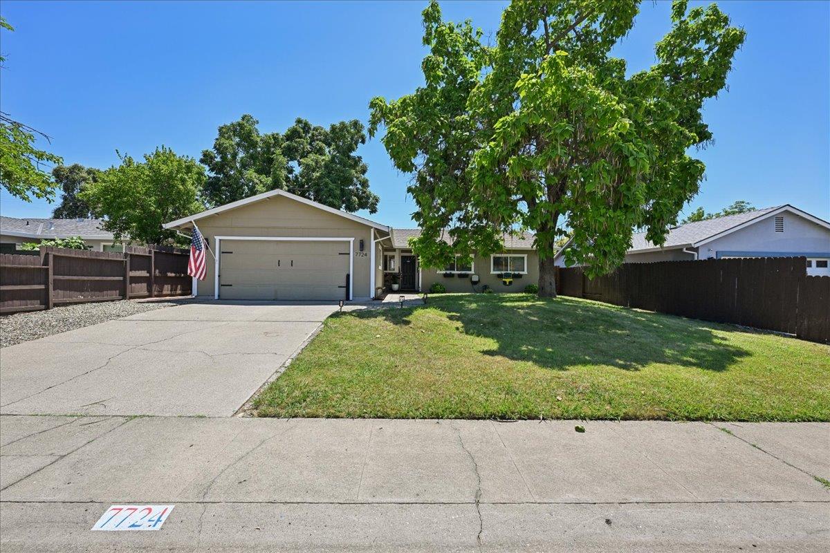 7724 Spring Valley Avenue Citrus Heights, CA 95610 - Photo 28 of 37