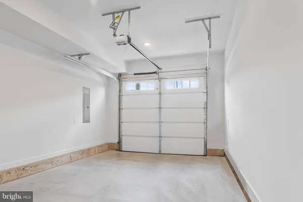 $575,000 | 211 8th Street, Bridgeport, PA 19405