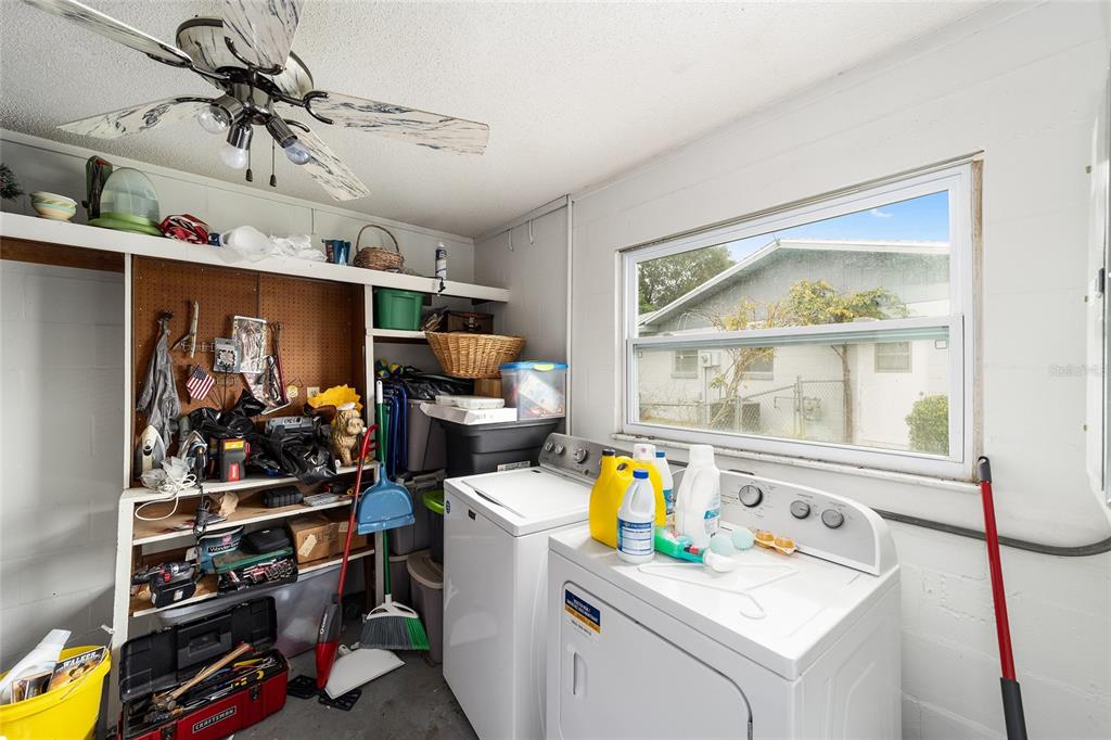 11 Brook Place Ocala, FL 34472 - Photo 23 of 27 a view of washer and dryer in a room
