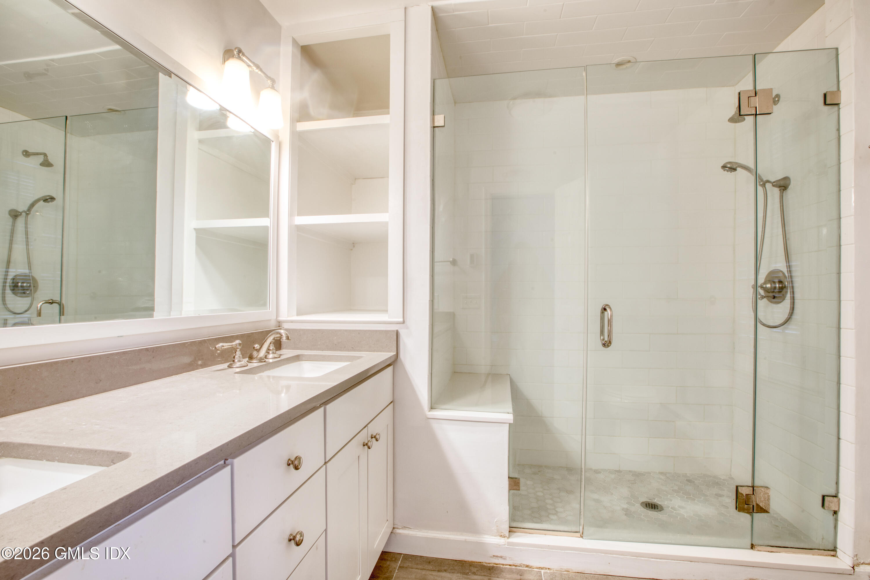 9 Georgetowne North, Unit 9 Greenwich, CT 06830 - Photo 14 of 33 864A2947-33