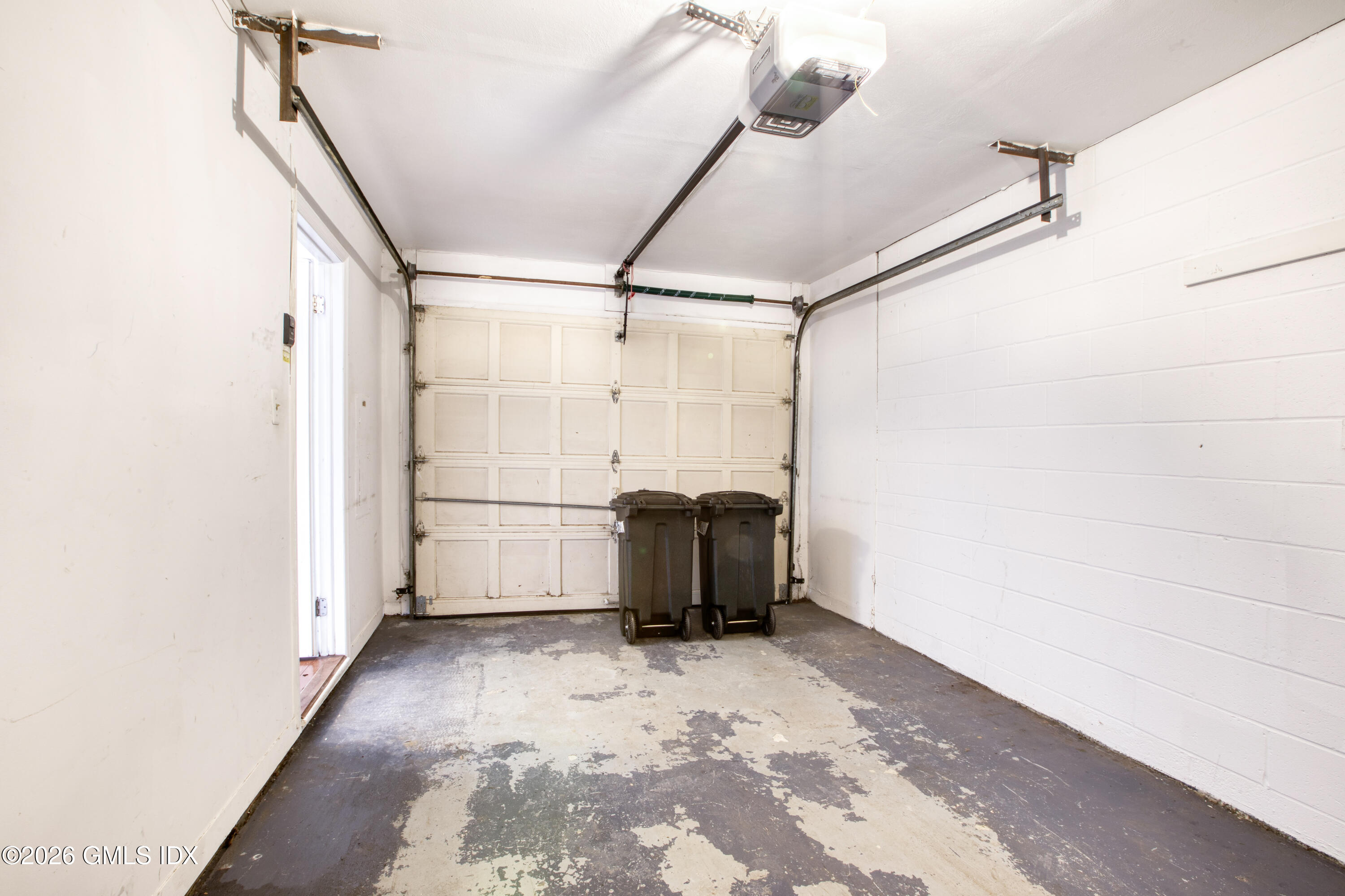 9 Georgetowne North, Unit 9 Greenwich, CT 06830 - Photo 29 of 33 864A2895-20