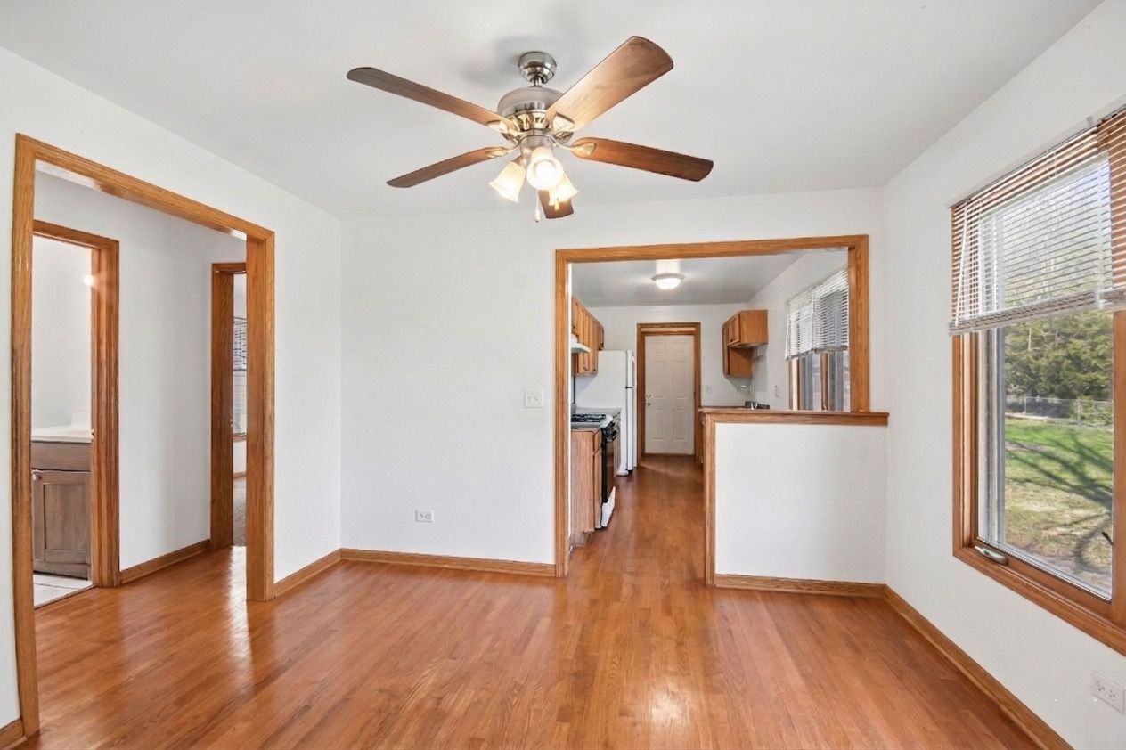 303 Bruce Road Lockport, IL 60441 - Photo 5 of 16