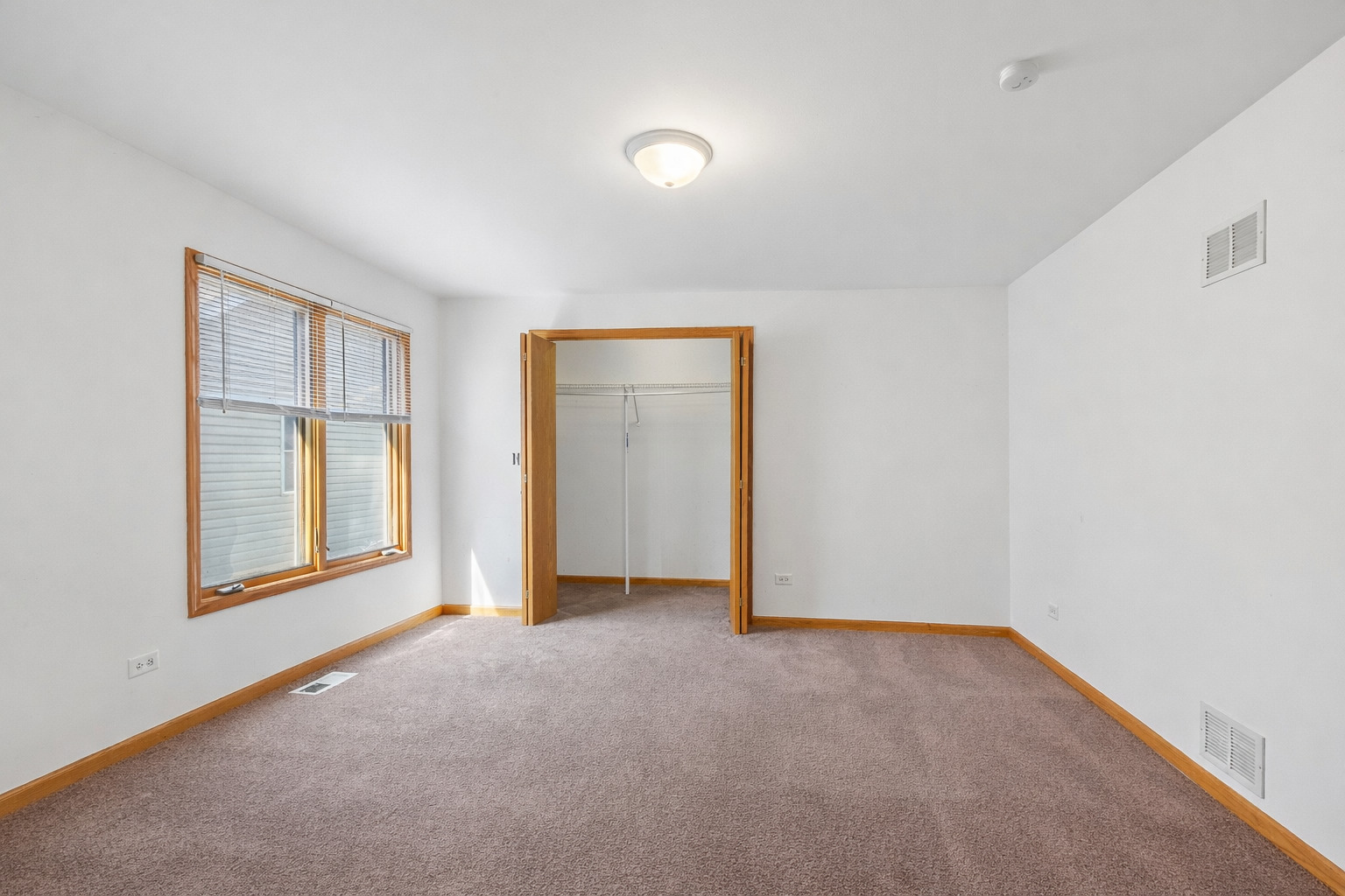 303 Bruce Road Lockport, IL 60441 - Photo 8 of 16