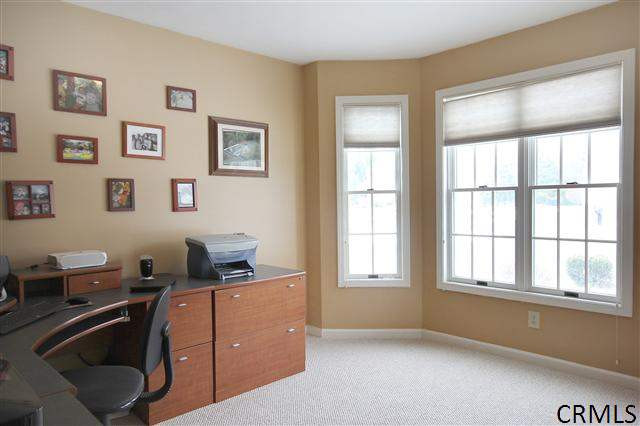 26 Marcel Road Halfmoon, NY 12065 - Photo 6 of 24 Photo 6
