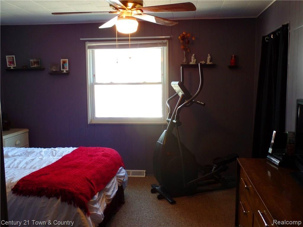 13233 Frazho Road Warren, MI 48089 - Photo 13 of 33