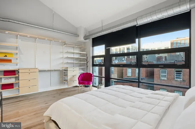 $5,250 | 2125 14th Street Northwest, Unit 304W, Washington, DC 20009