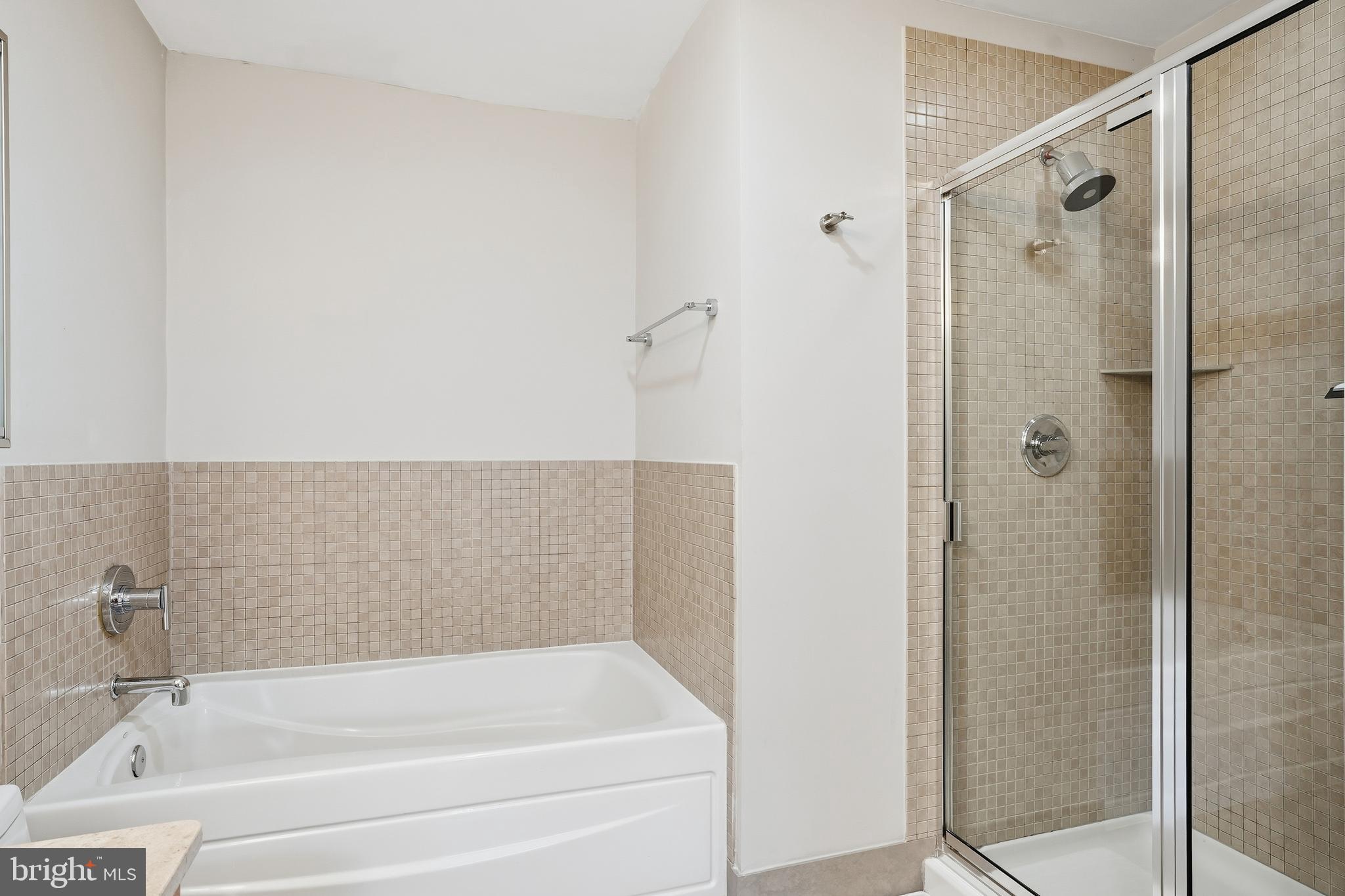 2125 14th Street Northwest, Unit 304W Washington, DC 20009 - Photo 17 of 29