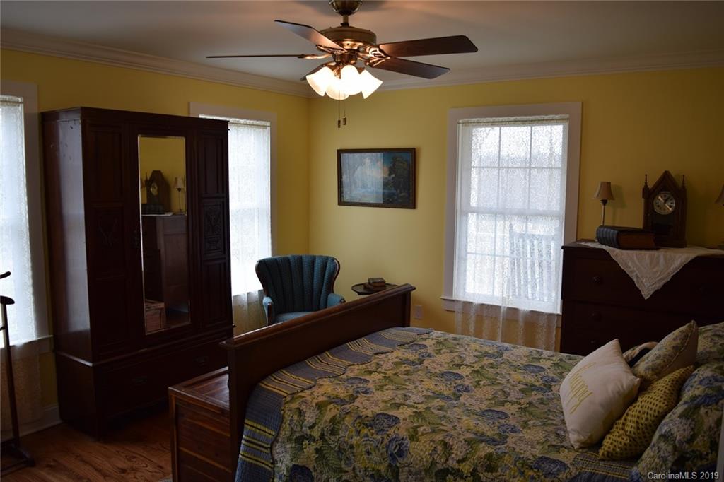 3317 Jennings Road Union Grove, NC 28689 - Photo 18 of 31 Gallery Image 18