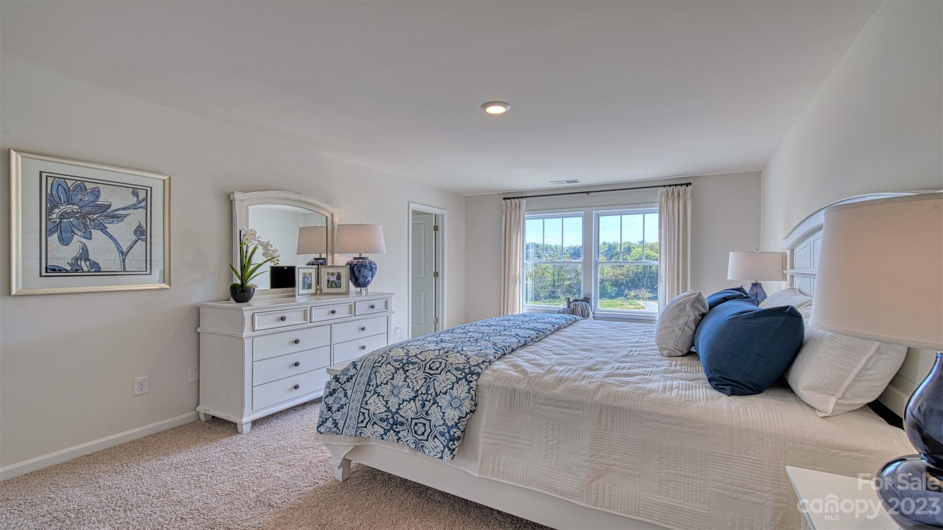 215 Creekview Road Hendersonville, NC 28792 - Photo 33 of 41 Gallery Image 33