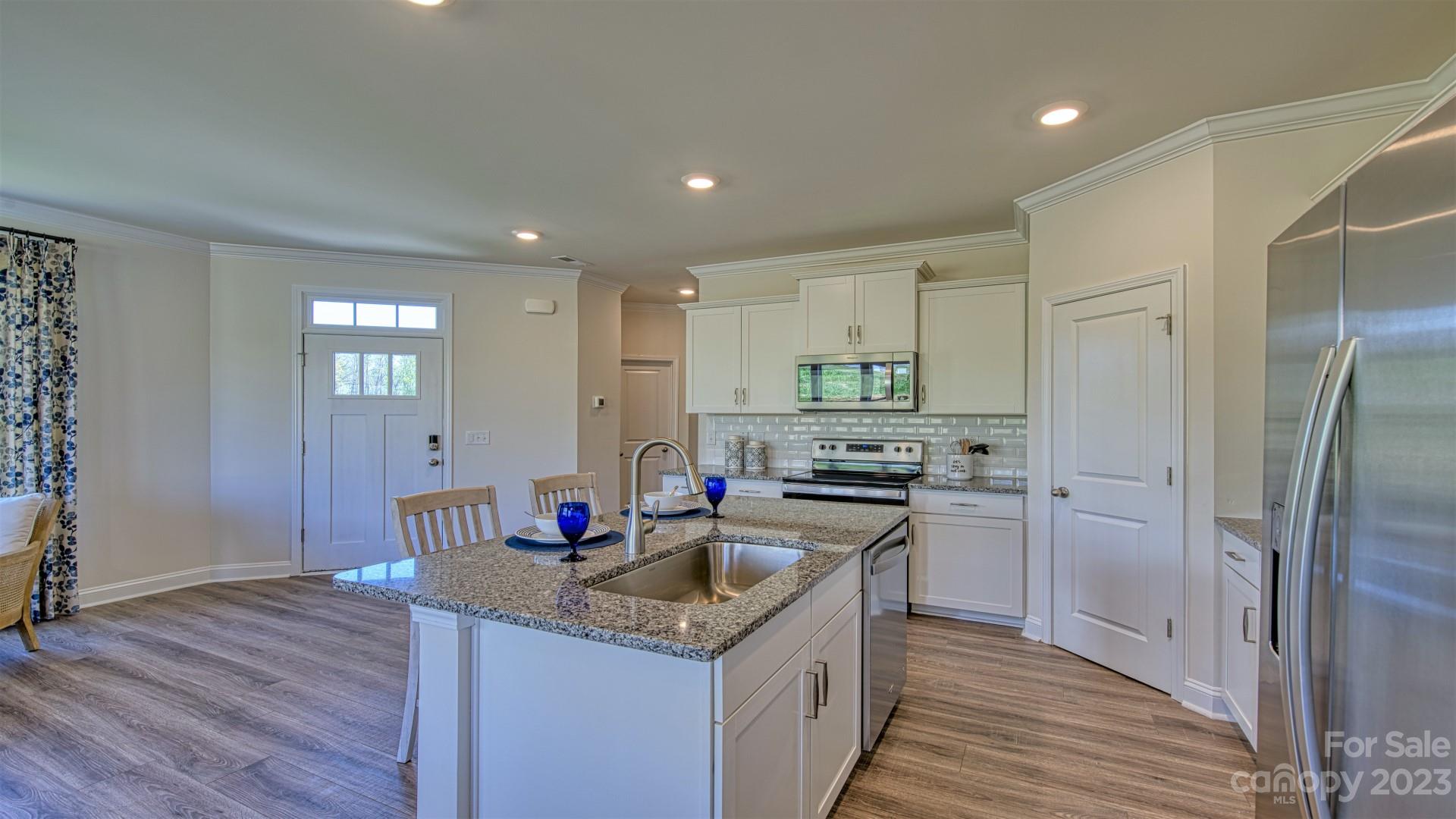 215 Creekview Road Hendersonville, NC 28792 - Photo 7 of 41 Gallery Image 7