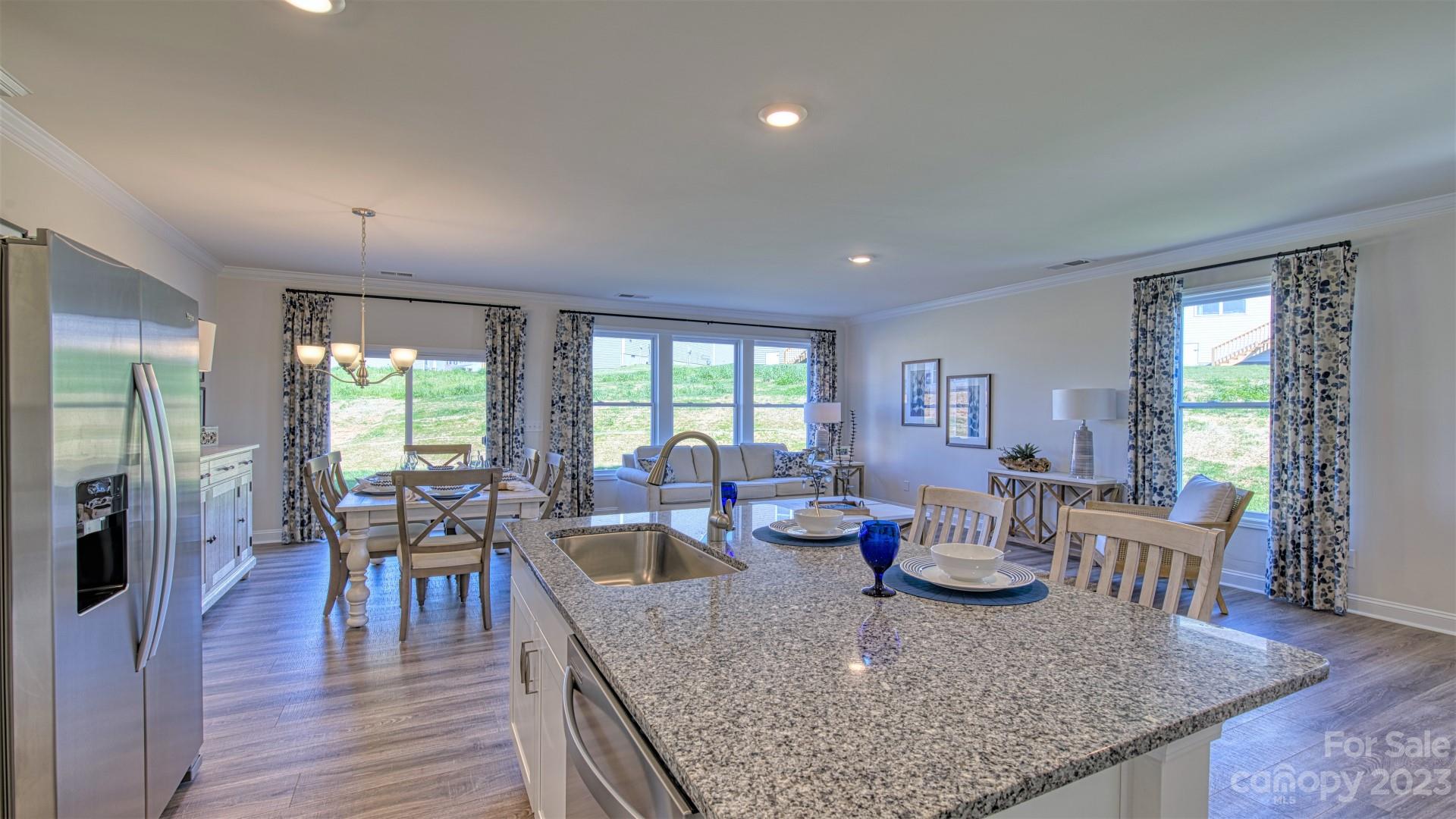 215 Creekview Road Hendersonville, NC 28792 - Photo 9 of 41 Gallery Image 9