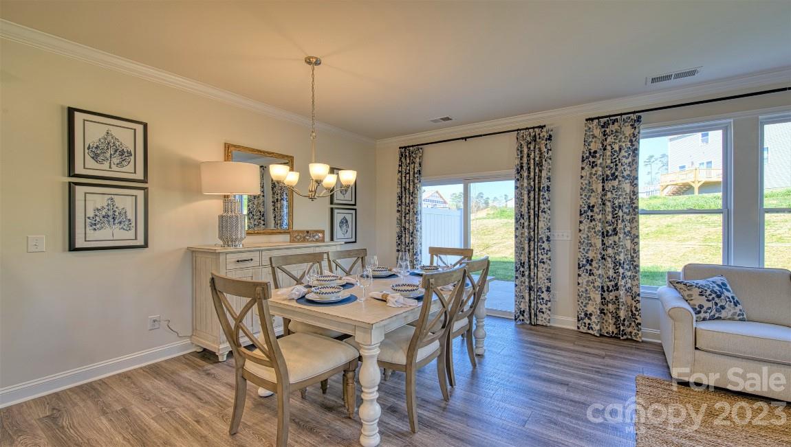 215 Creekview Road Hendersonville, NC 28792 - Photo 10 of 41 Gallery Image 10