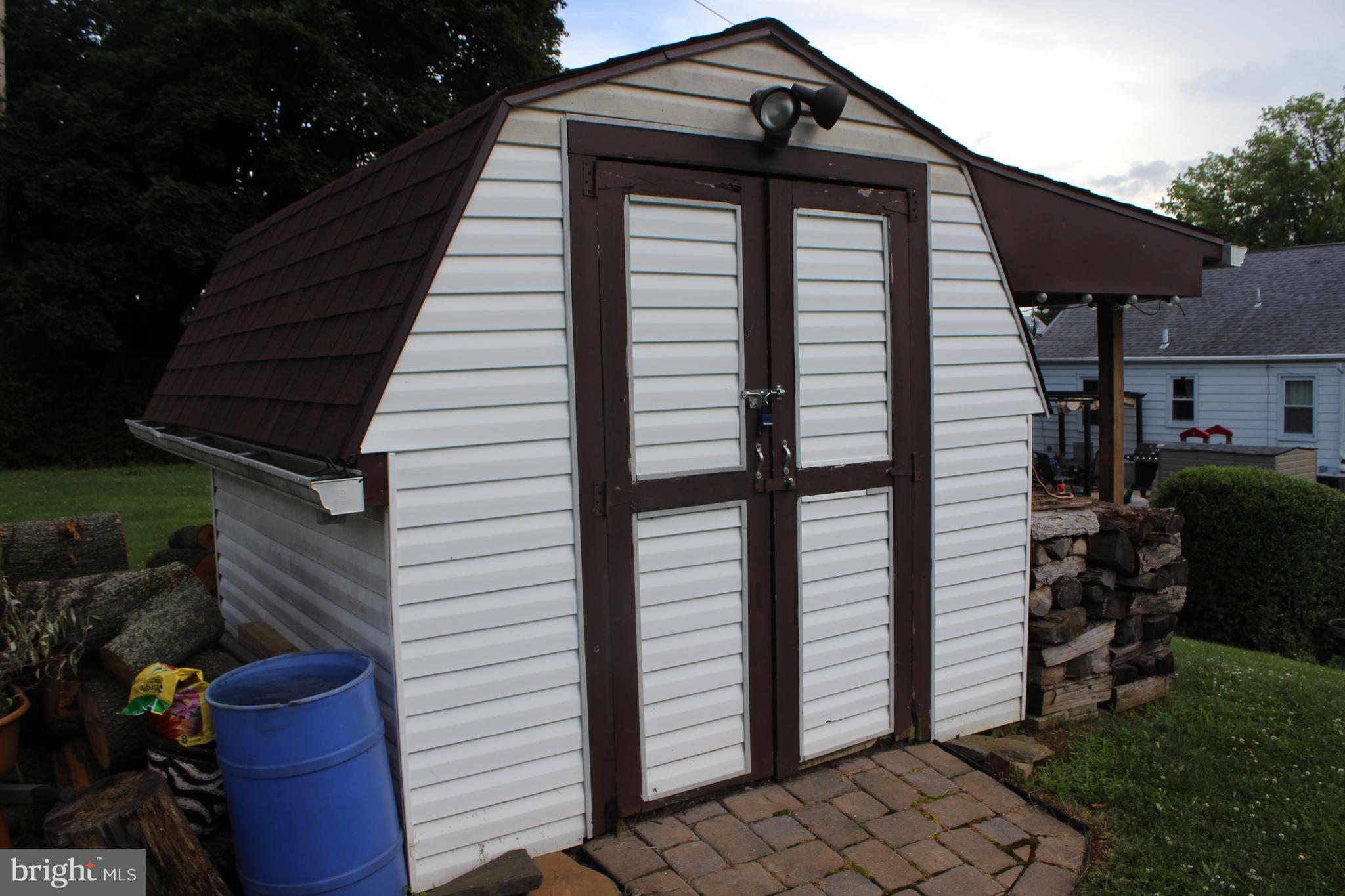 1342 Lacrosse Avenue Reading, PA 19607 - Photo 28 of 28 Shed