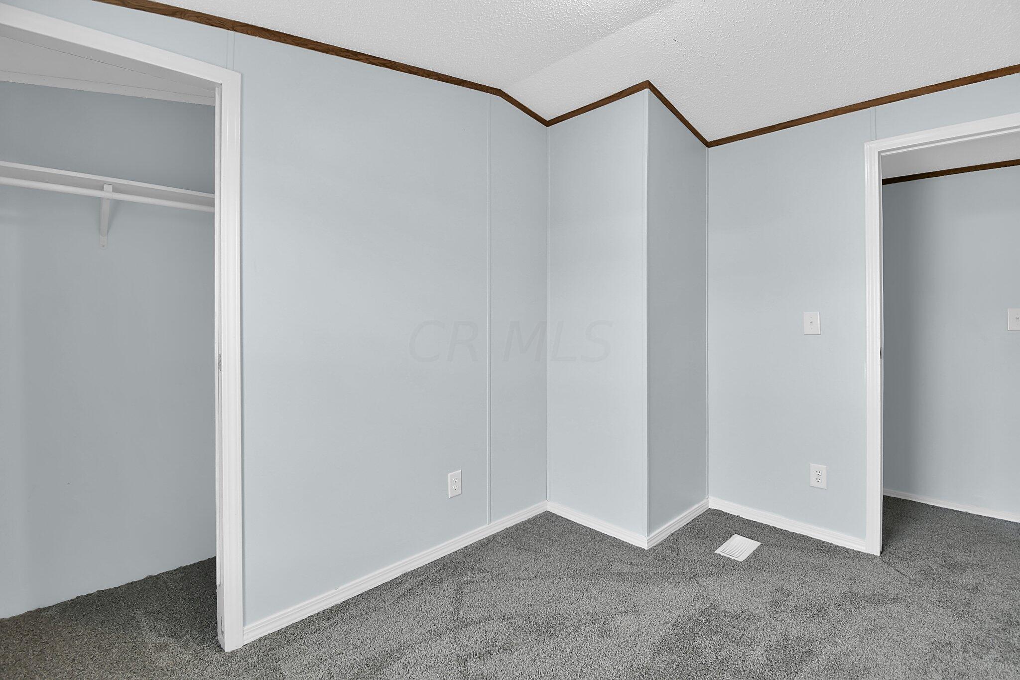 289 Petersburg Road Columbus, OH 43207 - Photo 16 of 24 web_DSC_9580