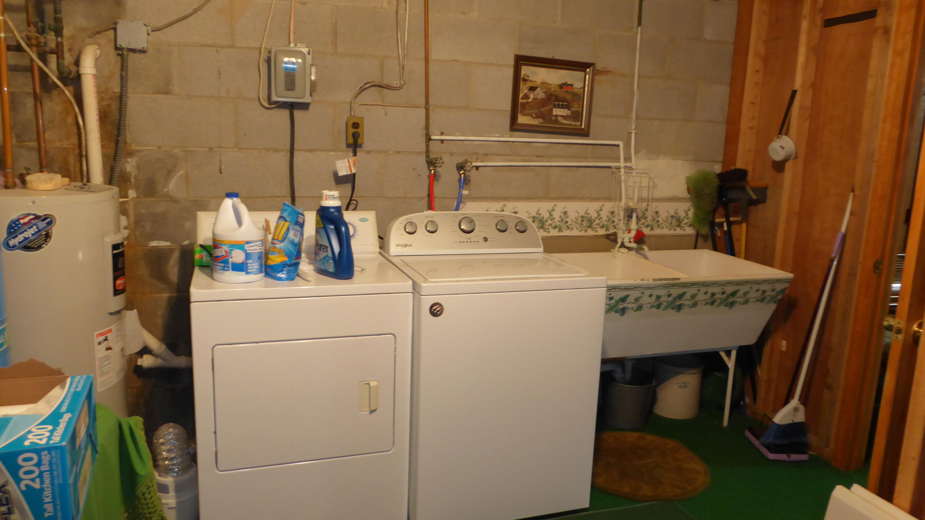3945 Pleasant Hill Road Rocky Mount, VA 24151 - Photo 46 of 50 46 Lower Level Laundry (5)
