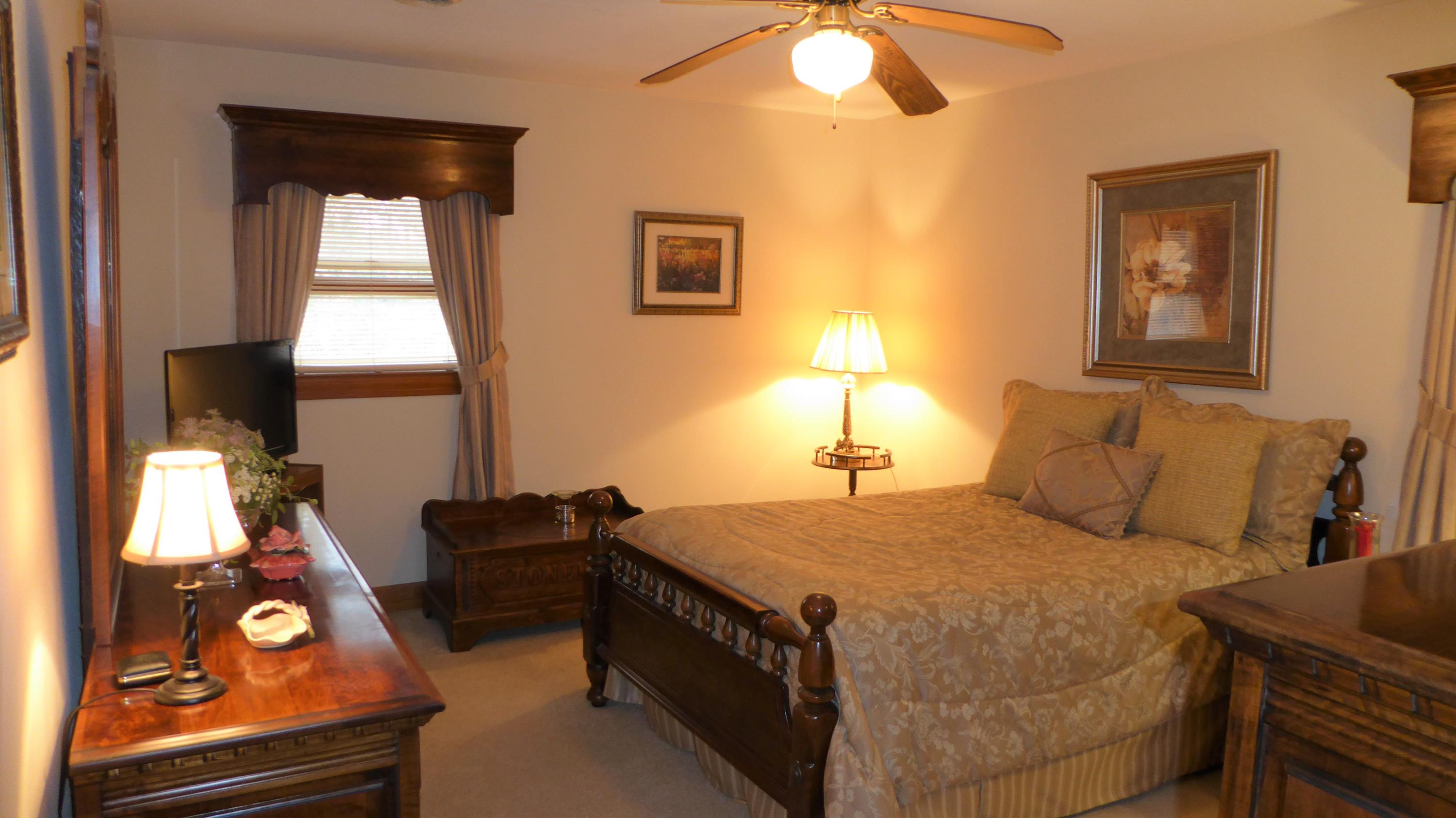 3945 Pleasant Hill Road Rocky Mount, VA 24151 - Photo 6 of 50 6 Entry Master Bedroom (3)