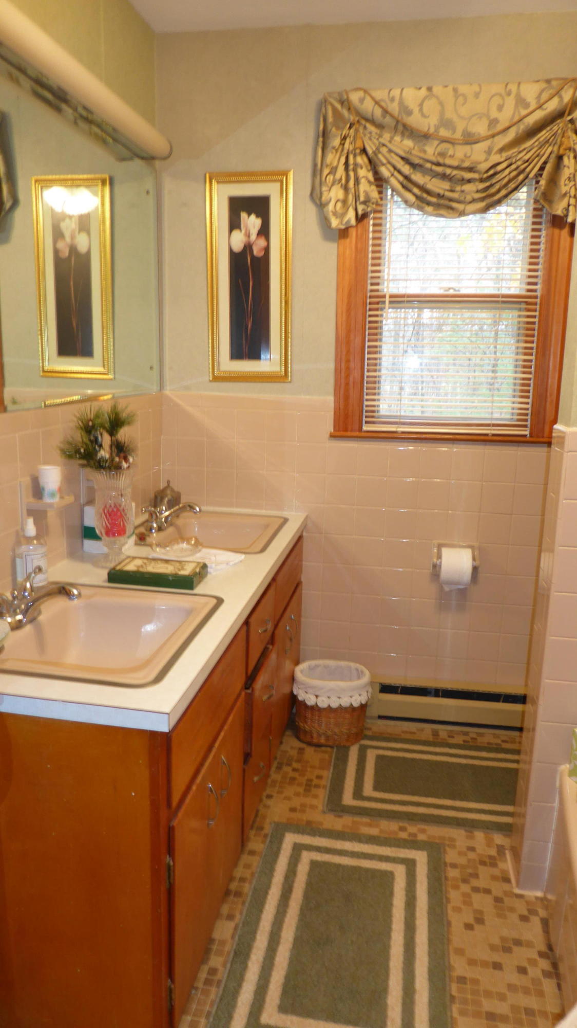 3945 Pleasant Hill Road Rocky Mount, VA 24151 - Photo 10 of 50 10 Hall Bath (1)