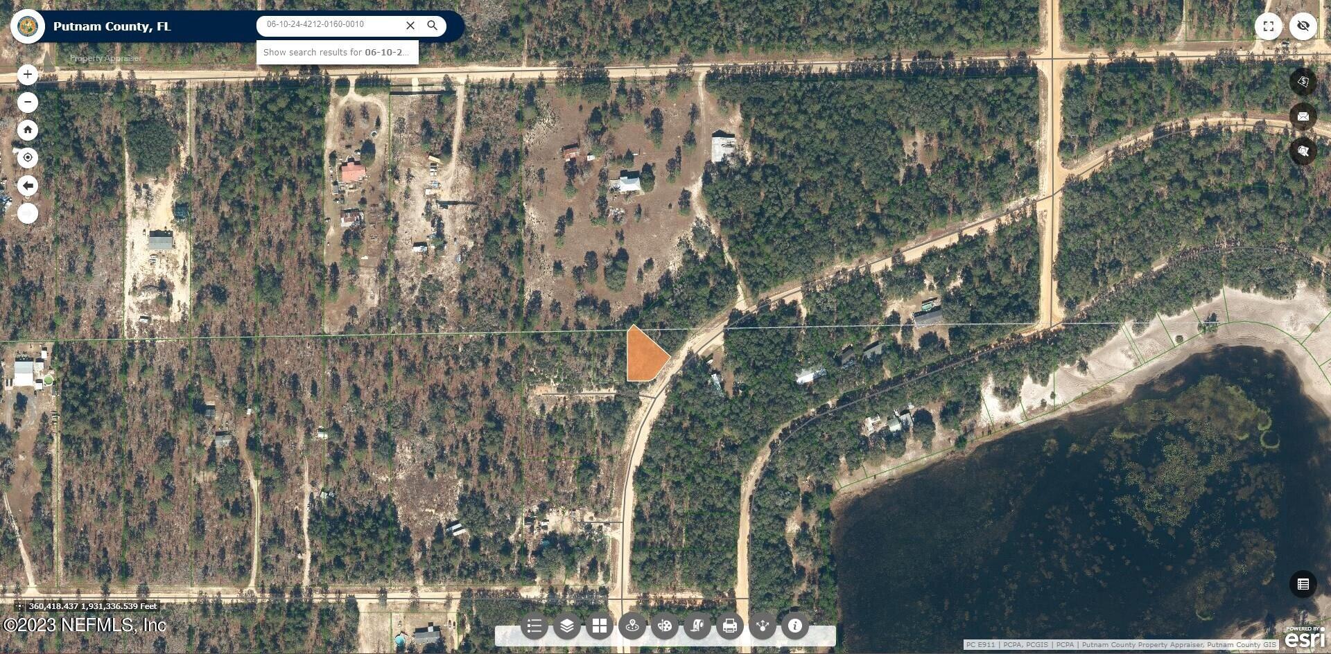 0 Lake Lucy Circle Interlachen, FL 32148 - Photo 3 of 10 a picture of street view