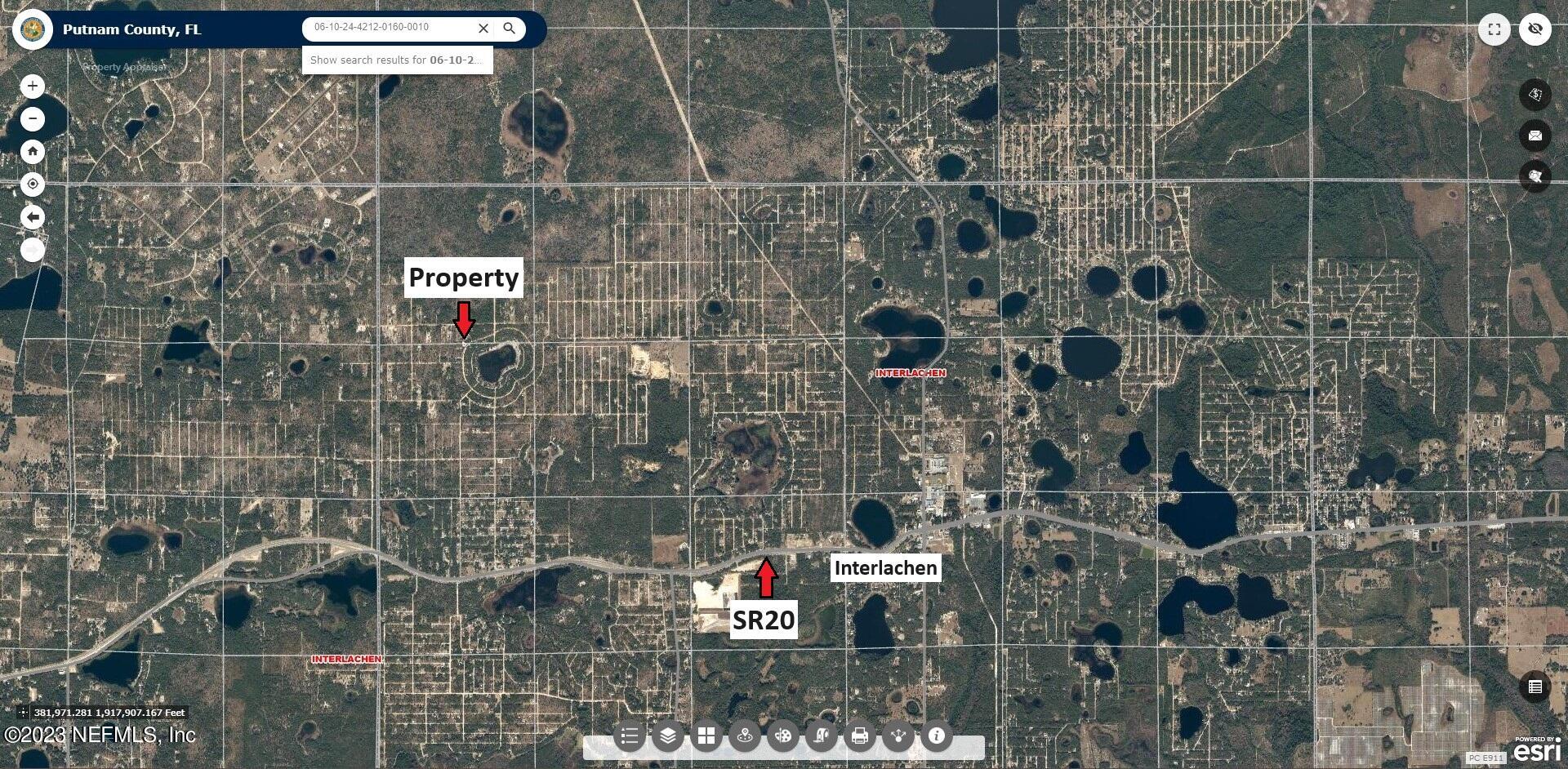 0 Lake Lucy Circle Interlachen, FL 32148 - Photo 4 of 10 a bathroom with a shower